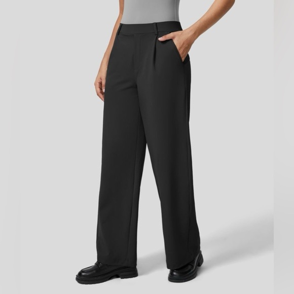 Halara Black High Waisted Plicated Side Pocket Straight Leg Work Pants NEW/NWOT! - Picture 1 of 16